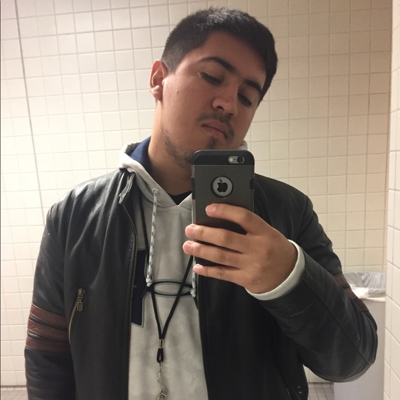 Meet your Posher, Marcos - Picture 1 of 1